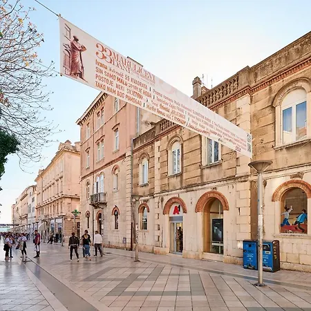 Marmont Bed & Breakfast